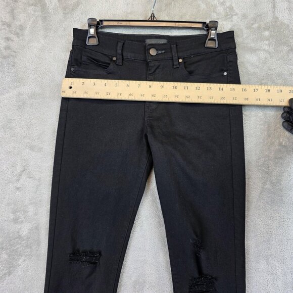 Uniqlo Jeans Womens Size 26 Black Skinny Ankle Raw Hem Distressed Denim Pants - Picture 5 of 11